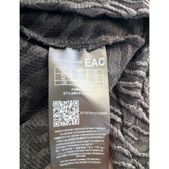 NWT Guess Tara Tiger Lace Top Jet Black W61P63K4GZ0 XL - Picture 4 of 4